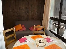 Le Genepi-3 Apartment *